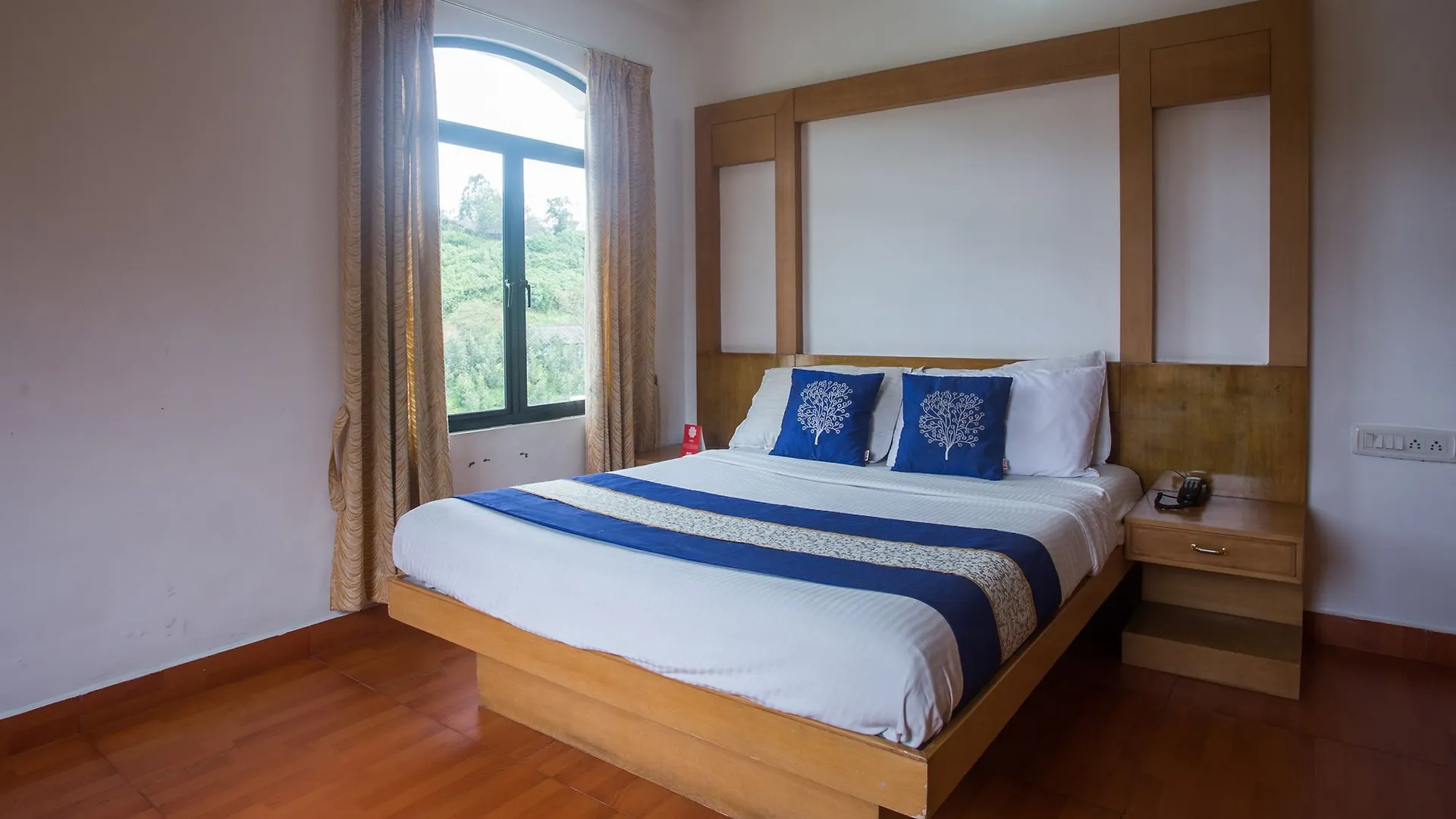 Отель Oyo 9324 Munnar Castle 2*,  Индия